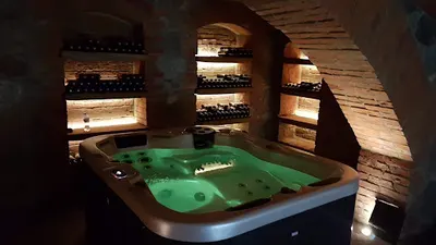 SPA Company - Spa ogrodowe , całoroczne wanny spa , sauny .